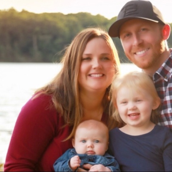 Meet your Posher, Shauna - Picture 1 of 1